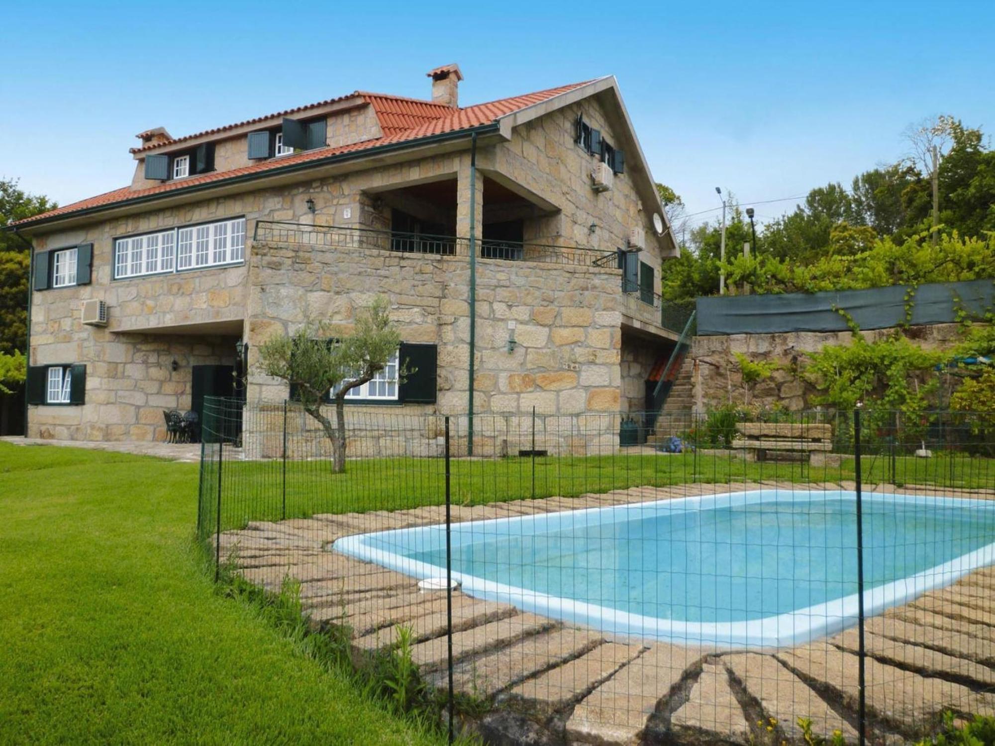 Holiday Home, Luzim Экстерьер фото